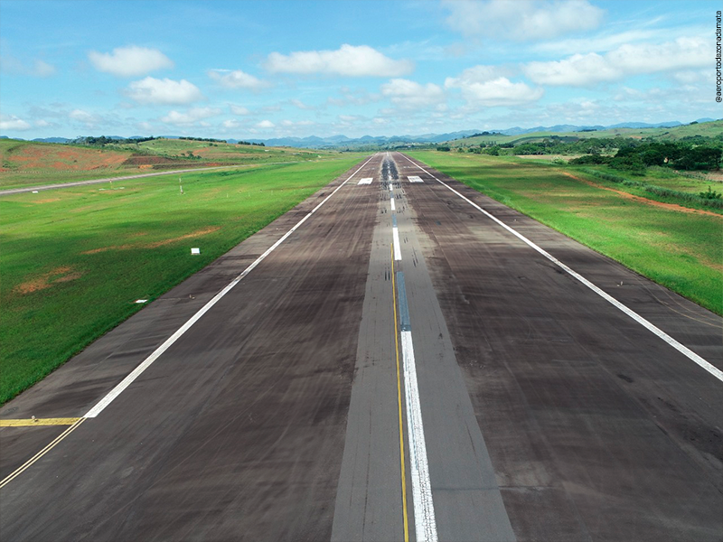 Panorâmica da pista do Aeroporto da Zona da Mata